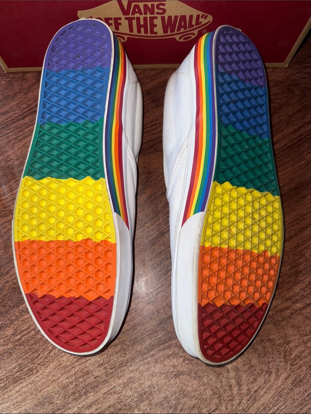 Vans Classic Slip-On in White with Rainbow Trim 2020 Pride Month limited edition - Picture 6 of 7